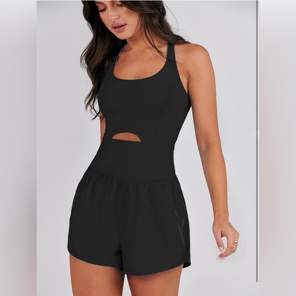 Caracilia One Piece Athletic Cutout Romper 💕 - Picture 3 of 10